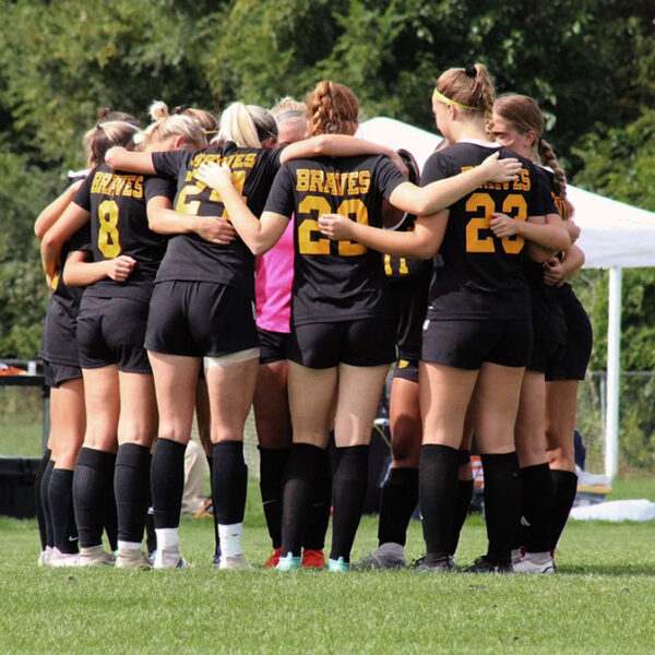 WomensSoccer_Recruitment_Huddle